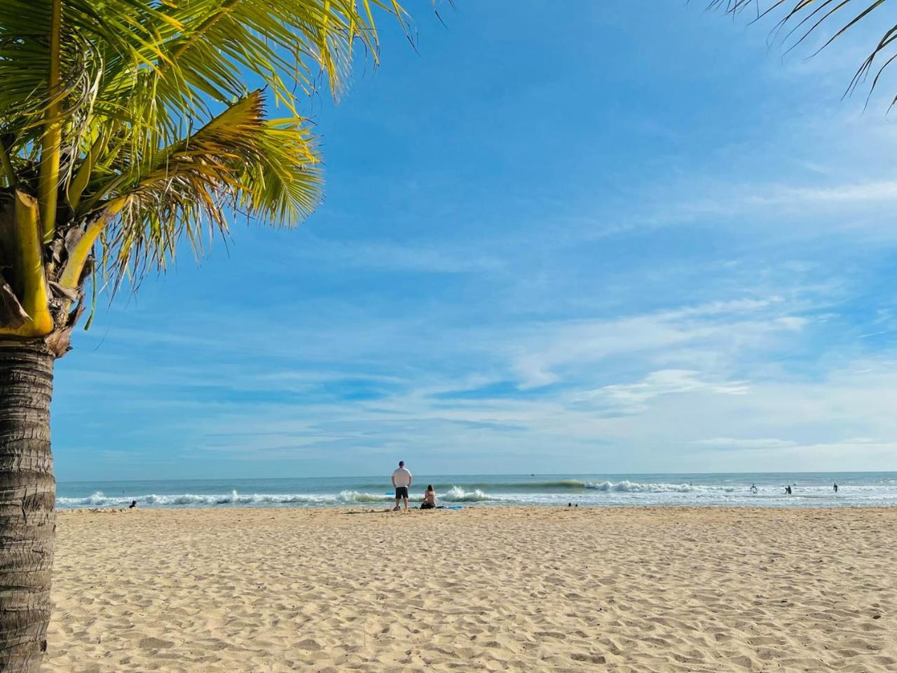 1 Seaview- 2 Gardenview 2Mins To The Beach - Luxury Condotel 판티엣 외부 사진